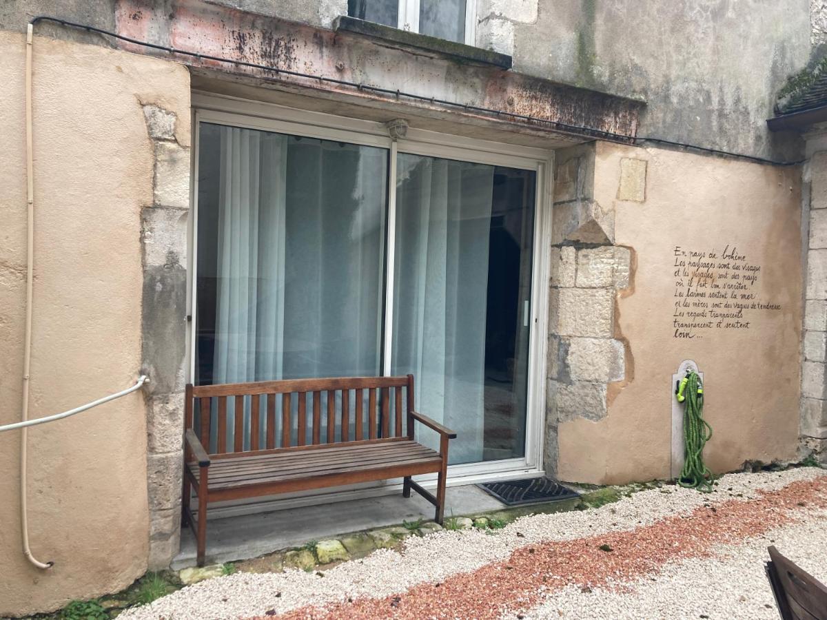 Le Patio De Xenia Bed and Breakfast La Charité-sur-Loire Buitenkant foto